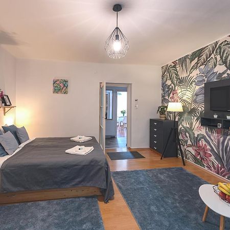 Peaceful Apartment Near Buda Castle And Chain Bridge 부다페스트 외부 사진